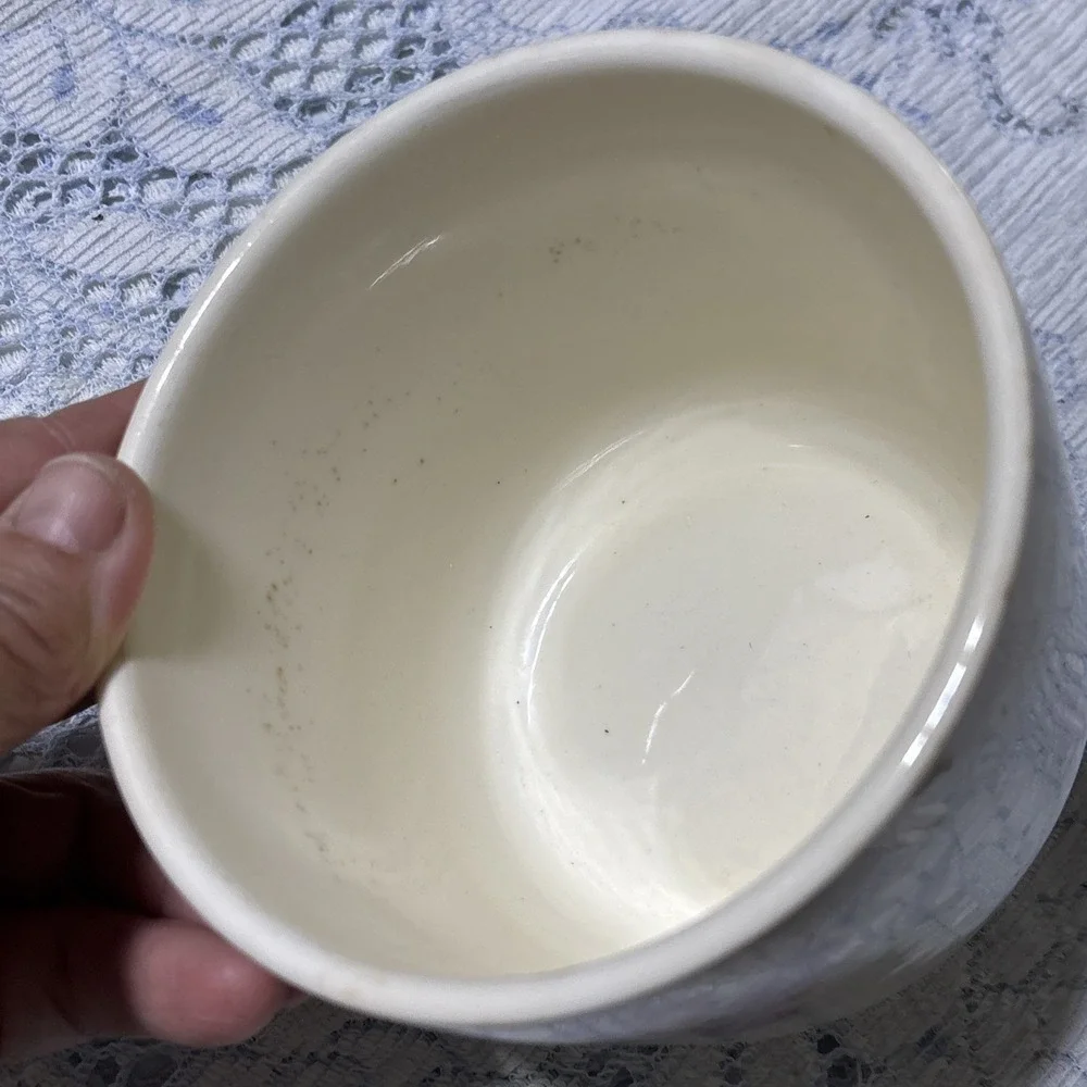 Vintage Universal Potteries Cambridge Iris Pattern Mixing Bowl 5 In 1 Pint